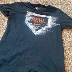 Nike Shirt Size Medium